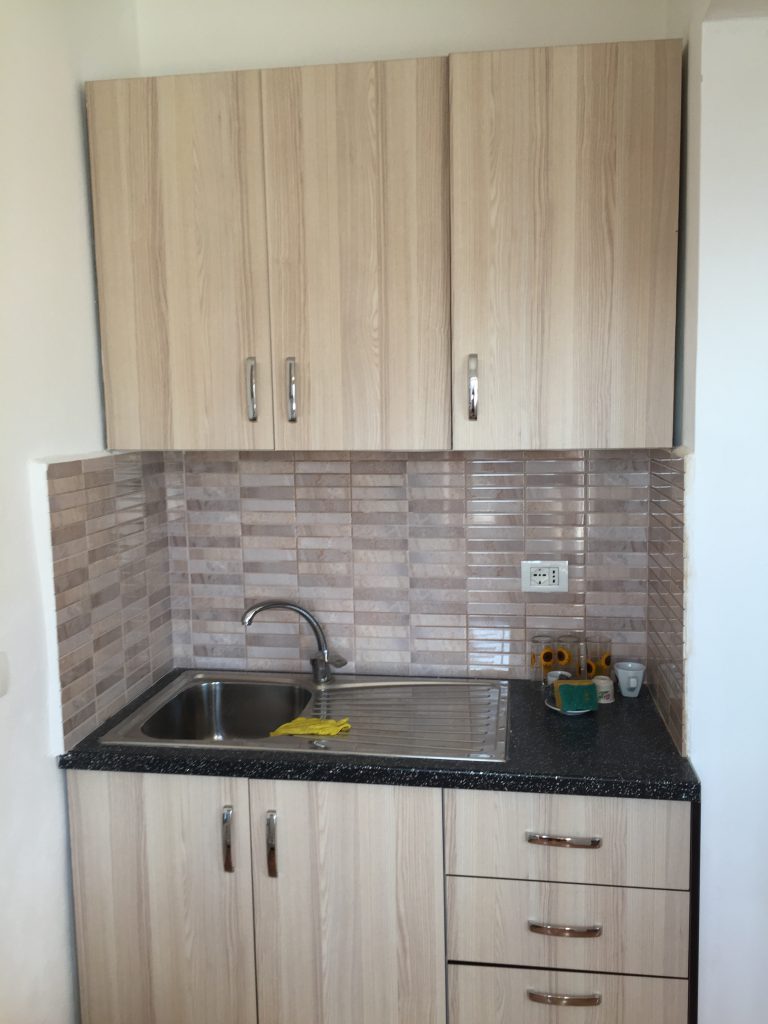 apartament me qera ne lushnje